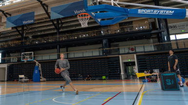 Susijengin Alexander Madsen harjoittelee Vantaalla